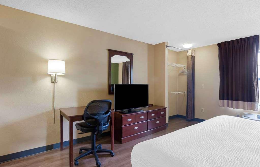 Extended Stay America Suites - Atlanta - Marietta - Powers Ferry Rd Санди-Спрингс Номер фото