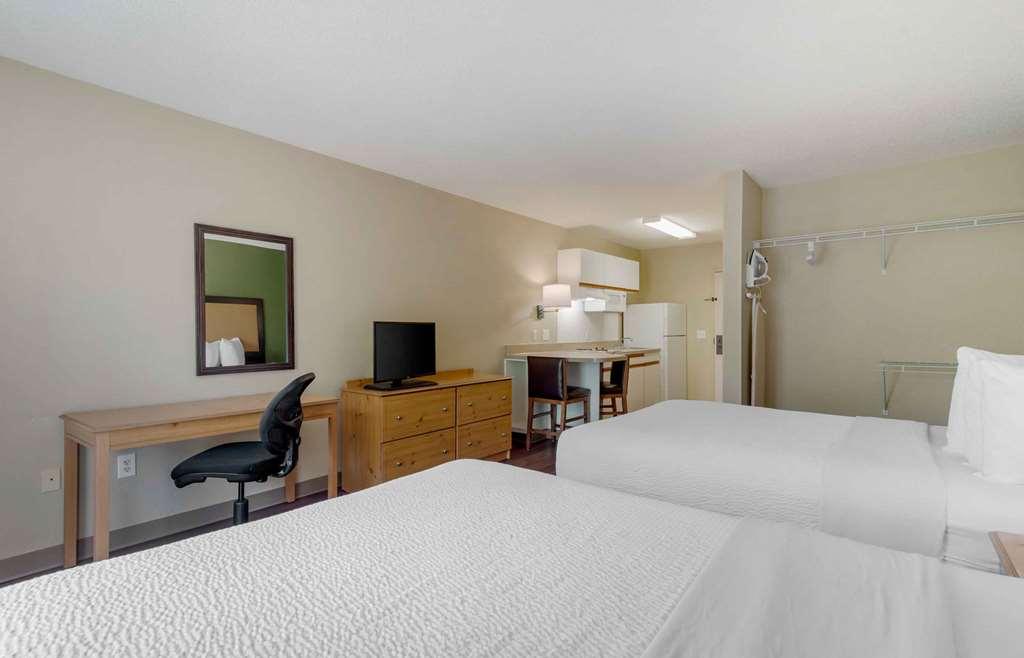 Extended Stay America Suites - Atlanta - Marietta - Powers Ferry Rd Санди-Спрингс Номер фото