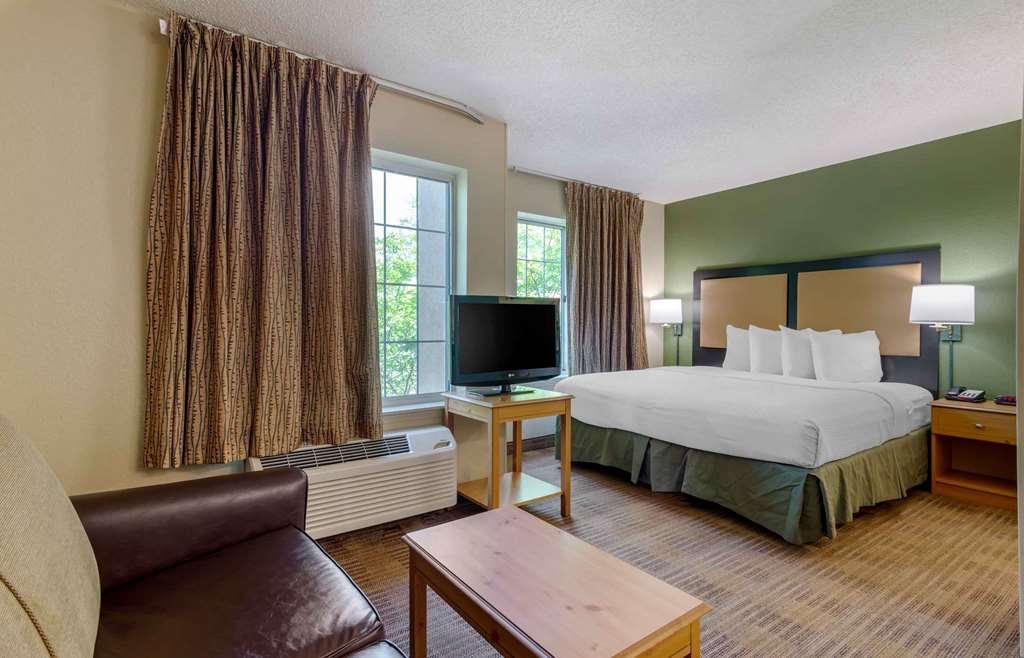 Extended Stay America Suites - Atlanta - Marietta - Powers Ferry Rd Санди-Спрингс Номер фото
